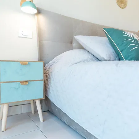 Castle Guest house *